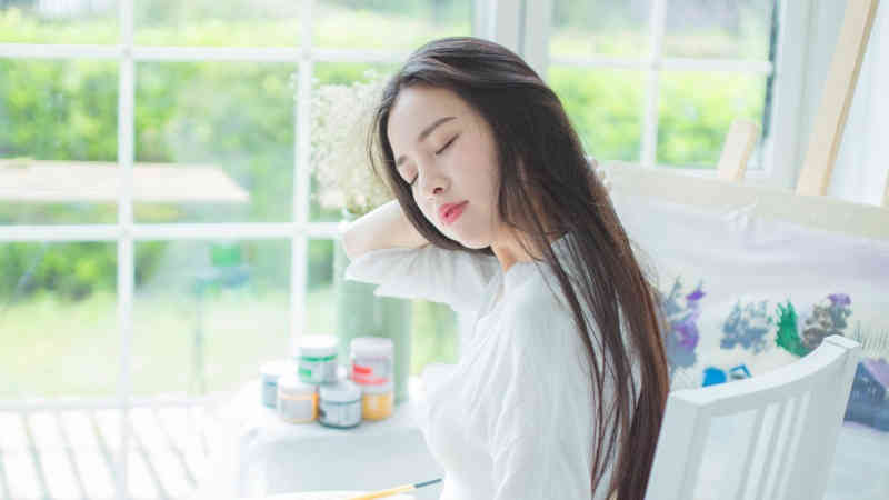 沙尘正在靠近北京市，午后出门注意防范